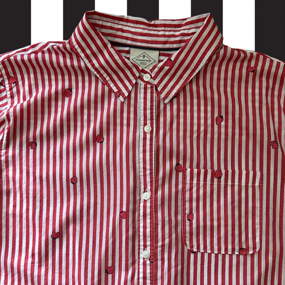 St. John’s Bay Strawberry Striped Button-Up Fruit Top Women’s M Cotton 90s Retro - Picture 5 of 9